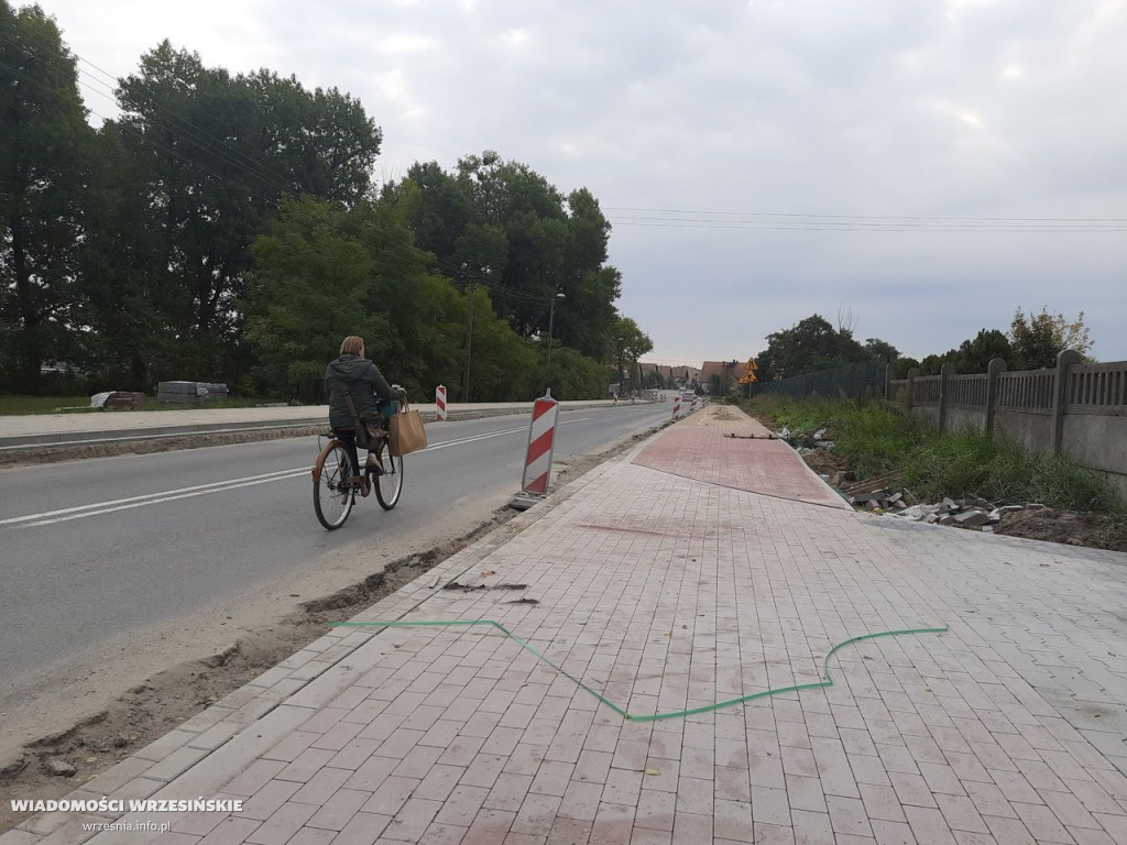 Trwa remont drogi z Miłosławia do Mikuszewa [FOTO]