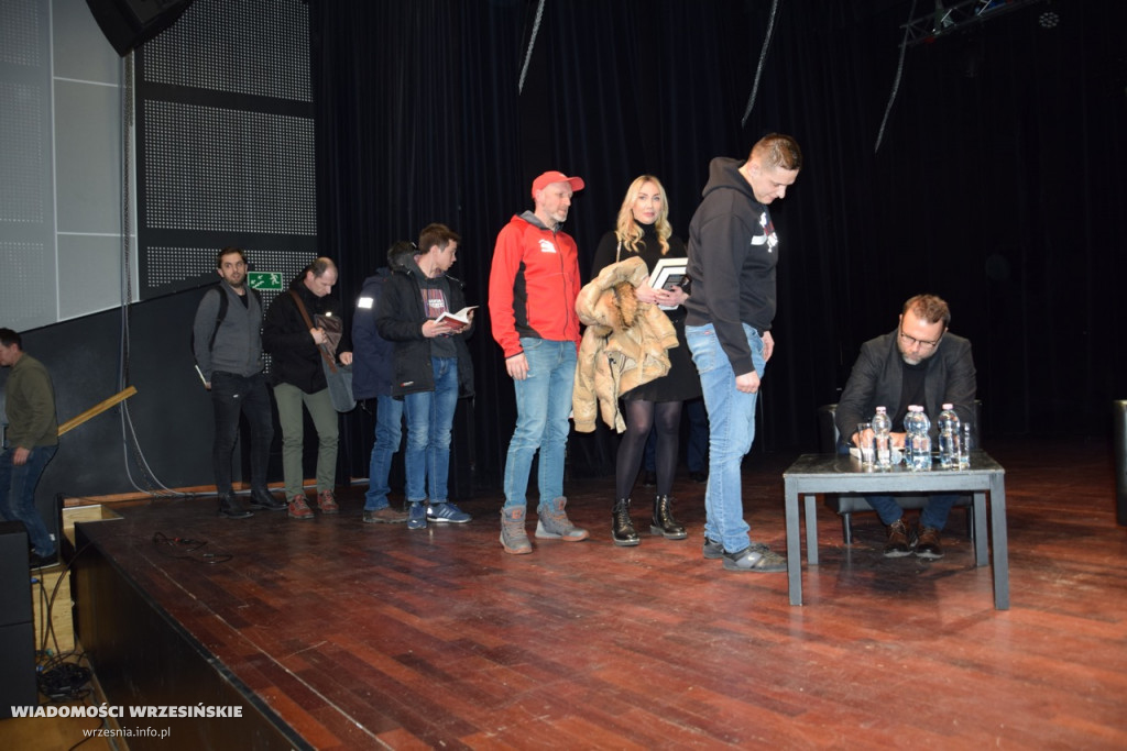 Spotkanie z Jackiem Bartosiakiem
