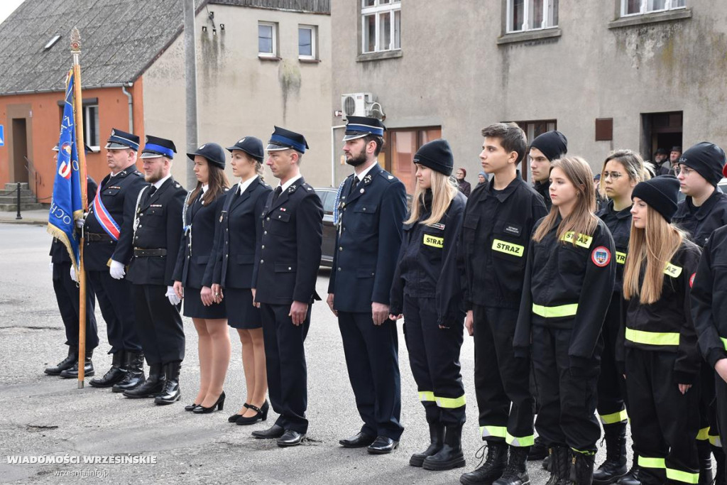 Przekazanie nowego wozu dla OSP Pyzdry