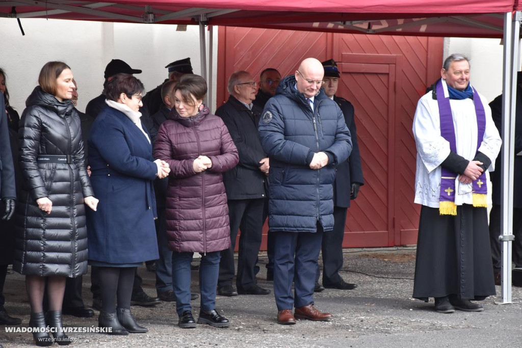 Przekazanie nowego wozu dla OSP Pyzdry