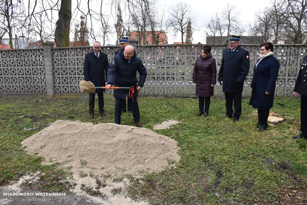 Przekazanie nowego wozu dla OSP Pyzdry