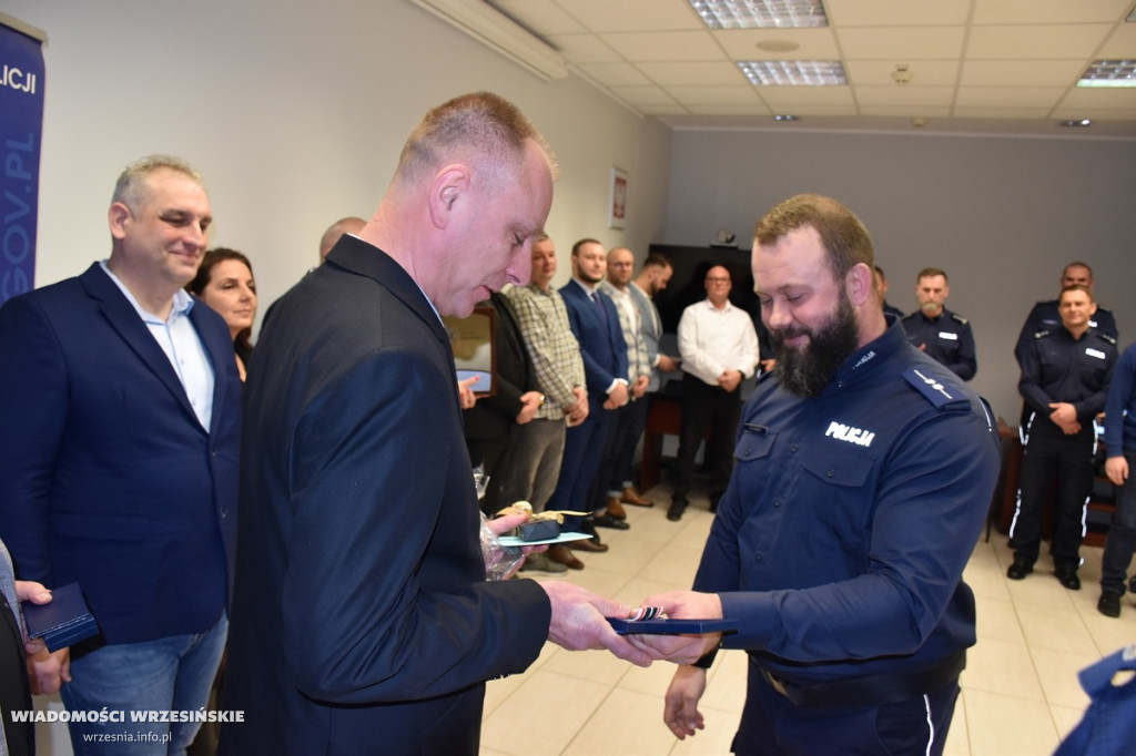 Pożegnanie policjantów odchodzących na emeryturę