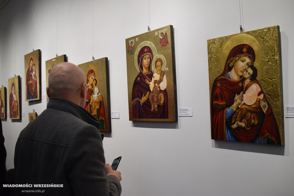 Wystawa ikon w Galerii Farnej