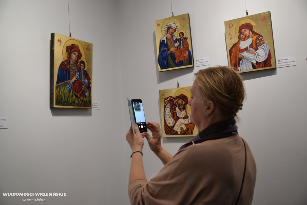 Wystawa ikon w Galerii Farnej
