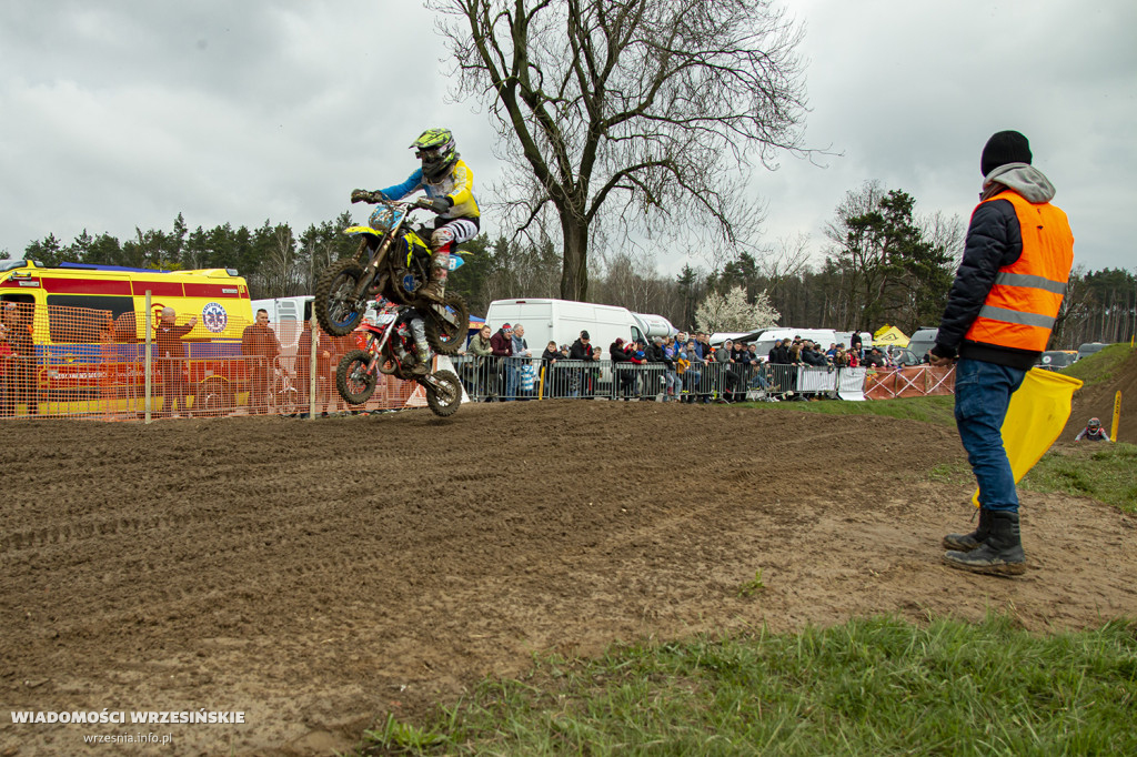 Błotny motocross w Opatówku