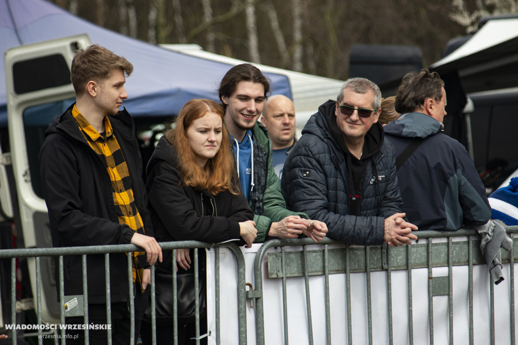 Błotny motocross w Opatówku