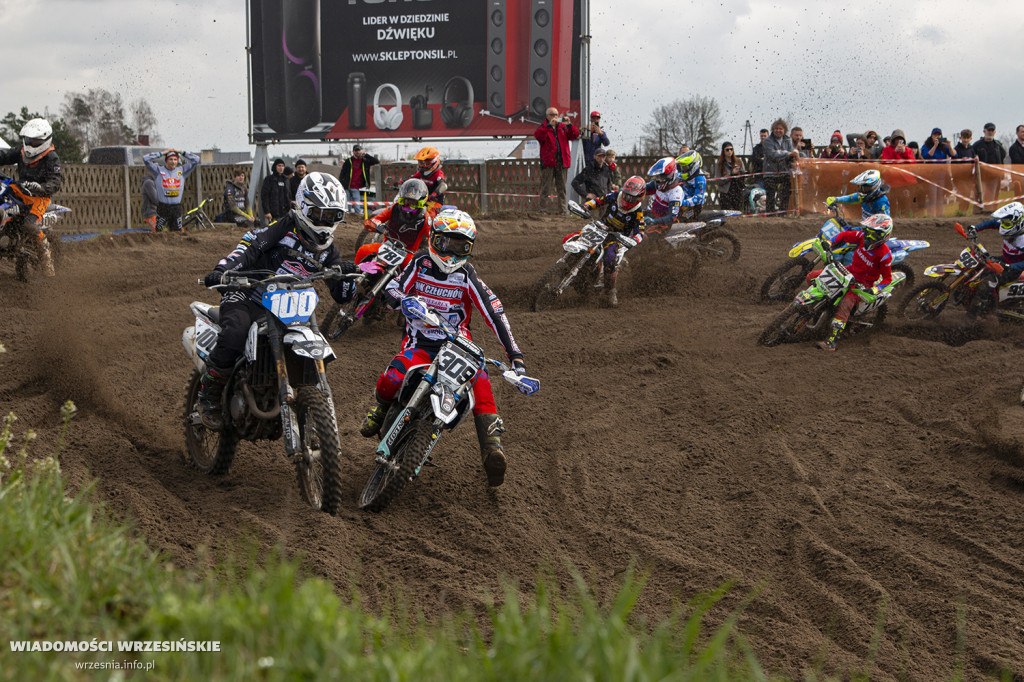 Błotny motocross w Opatówku