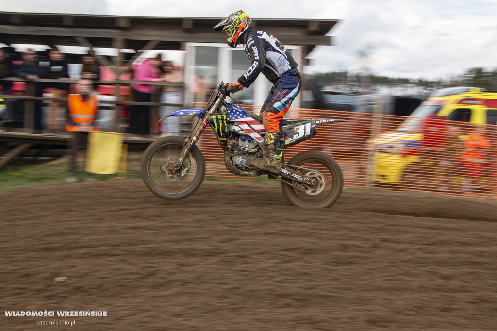 Błotny motocross w Opatówku