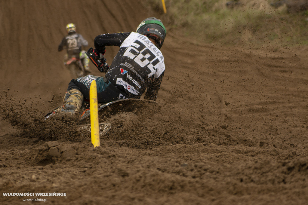 Błotny motocross w Opatówku