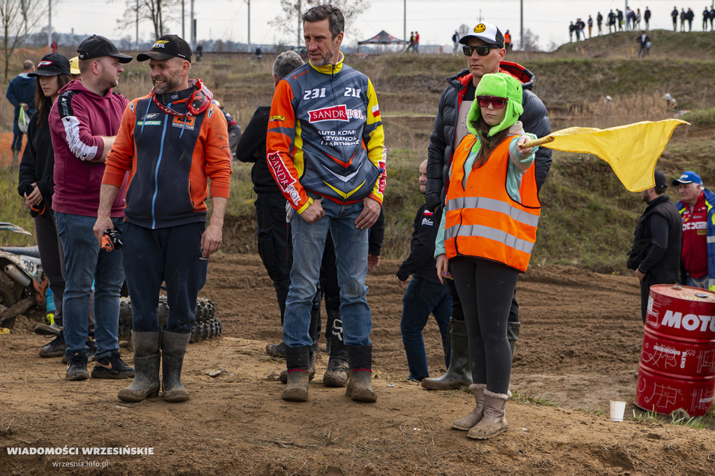 Błotny motocross w Opatówku