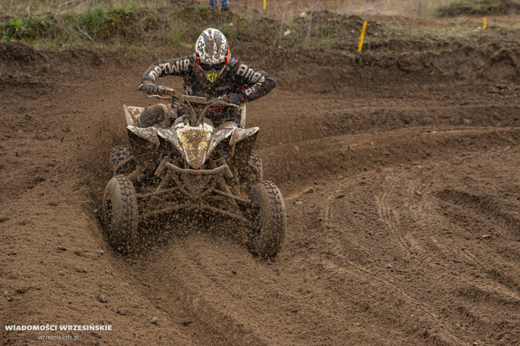 Błotny motocross w Opatówku