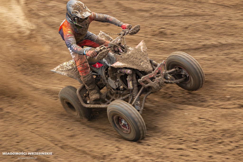 Błotny motocross w Opatówku