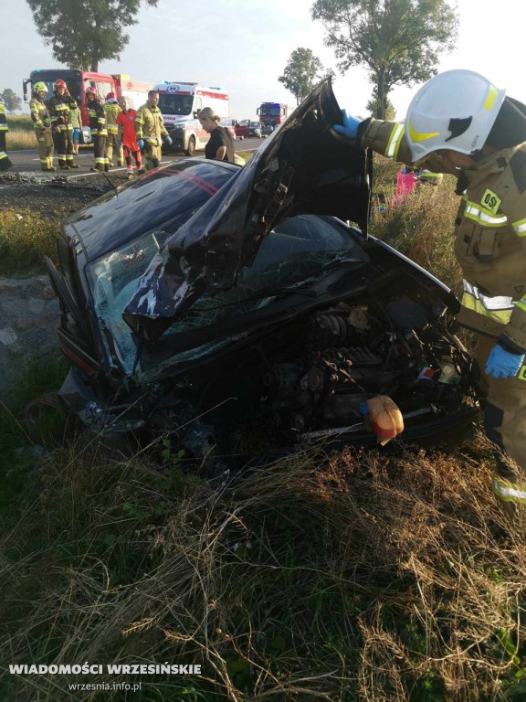 Wypadek na krajowej piętnastce w Skotnikach [FOTO]
