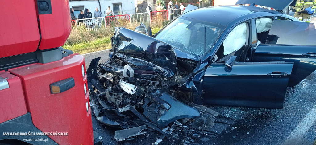 Wypadek na drodze krajowej. Jedna osoba ranna