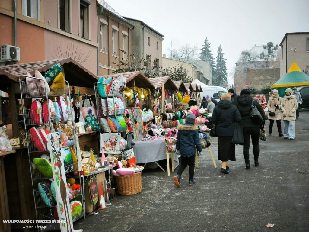 Moc atrakcji, tłumy na jarmarku w Miłosławiu