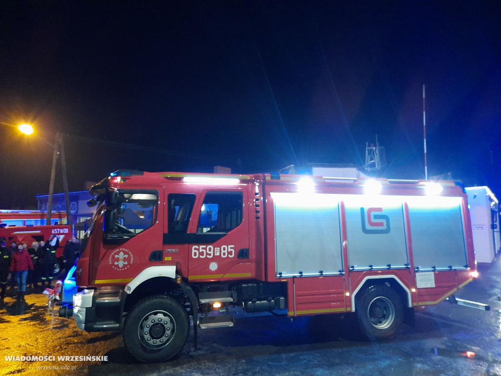 Strażacy z Gozdowa mają nowy samochód [FOTO]