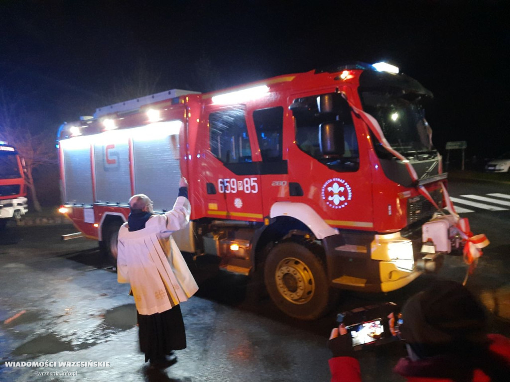 Strażacy z Gozdowa mają nowy samochód [FOTO]