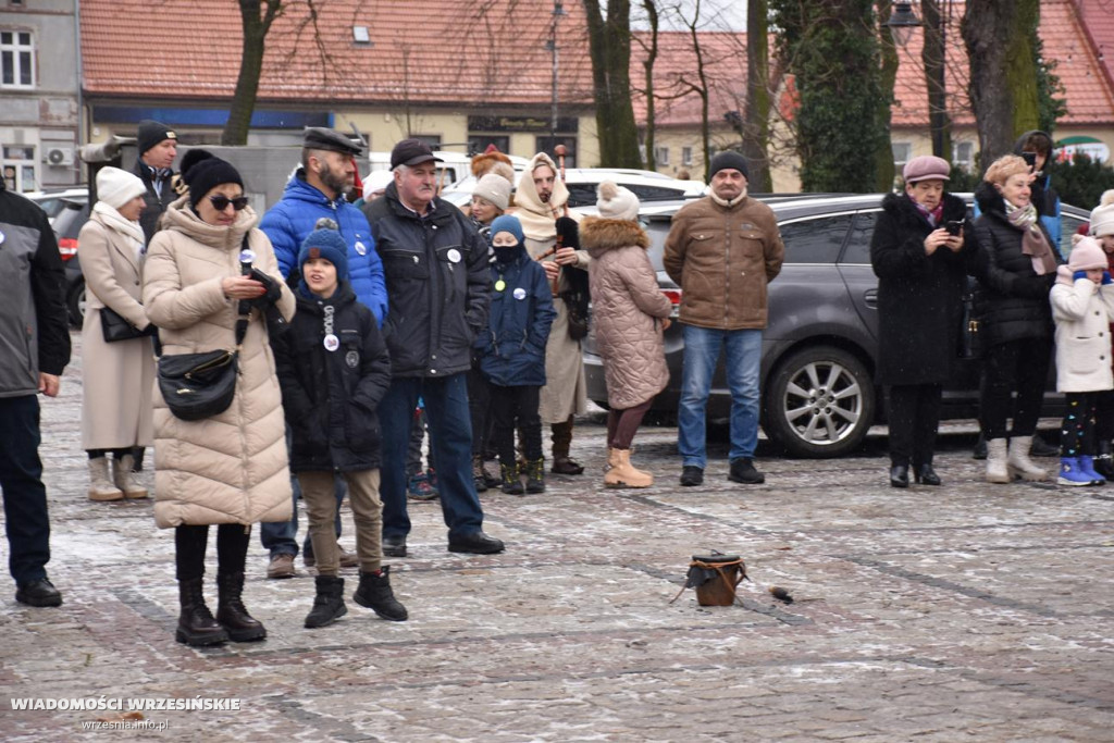 Rzeźba upamiętniającą pierwszy wystrzał armatni na ziemiach polskich