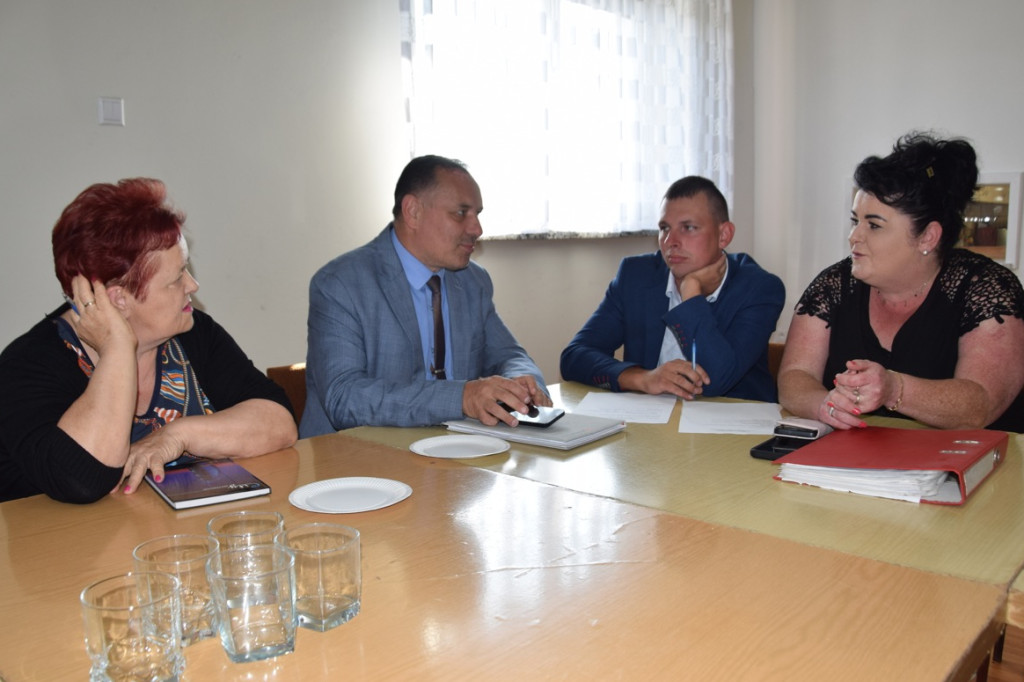 Zebranie wiejskie w Osowie