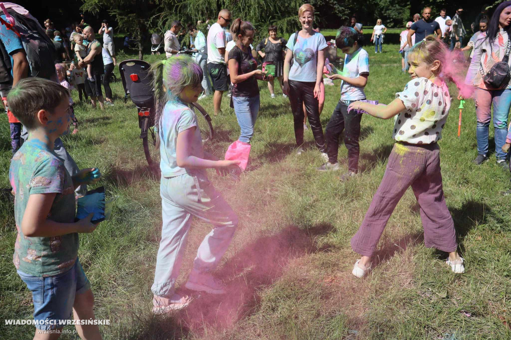 Holi - Święto kolorów we Wrześni [FOTO]