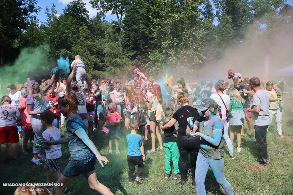 Holi - Święto kolorów we Wrześni [FOTO]