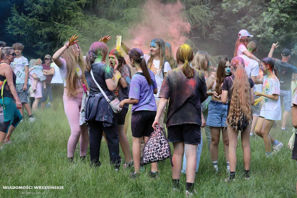 Holi - Święto kolorów we Wrześni [FOTO]