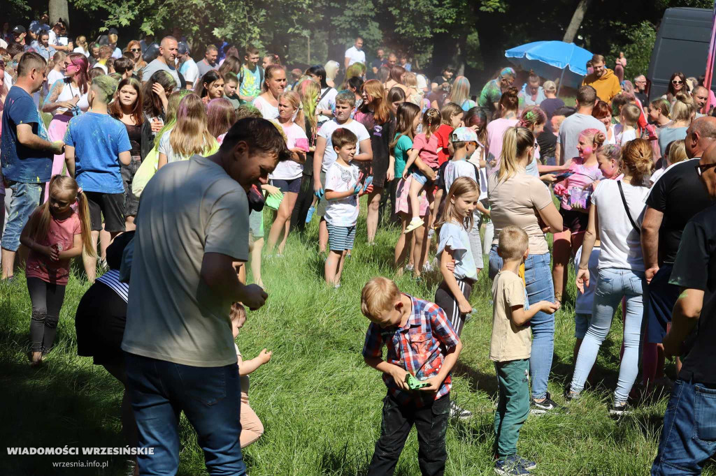 Holi - Święto kolorów we Wrześni [FOTO]