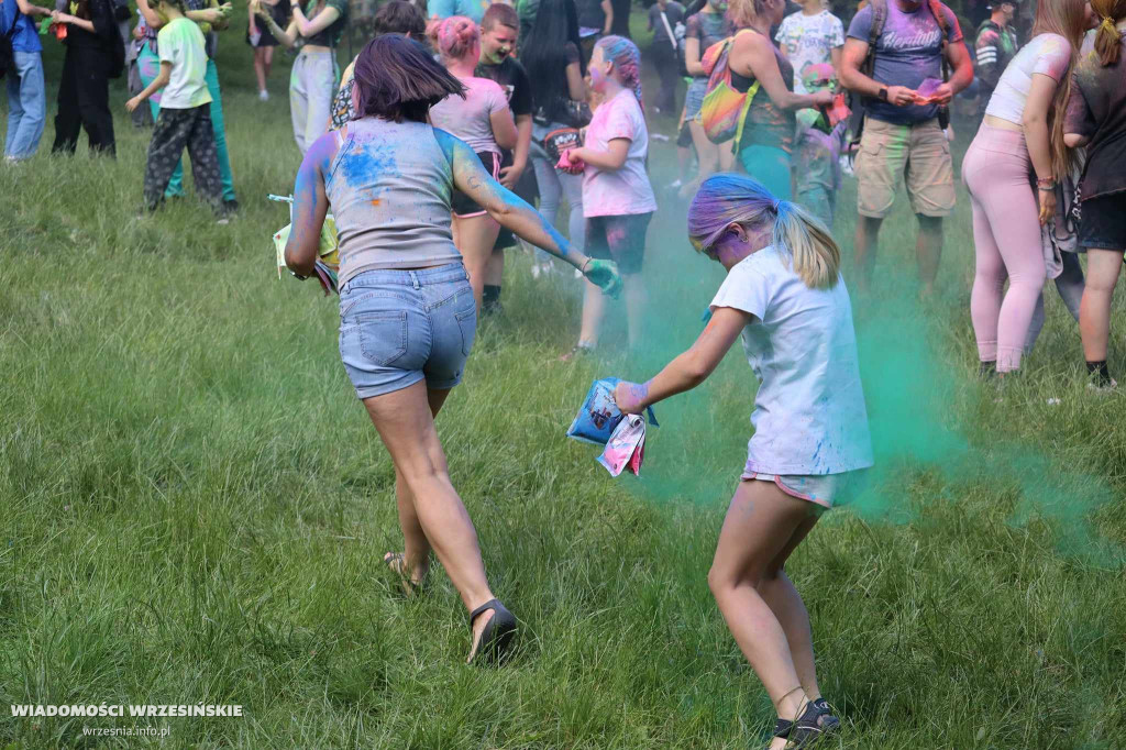 Holi - Święto kolorów we Wrześni [FOTO]