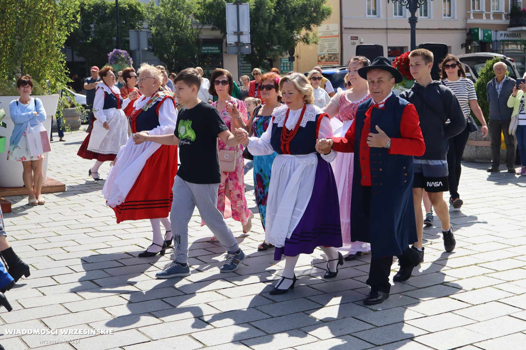 Łączący Pokolenia Polonez