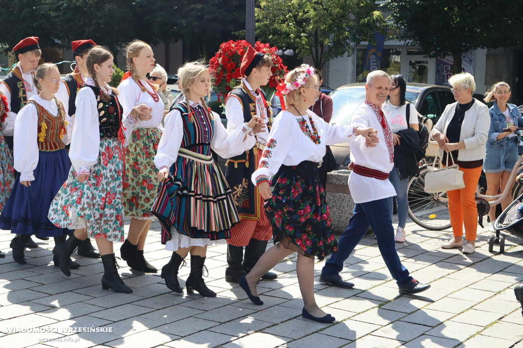 Łączący Pokolenia Polonez