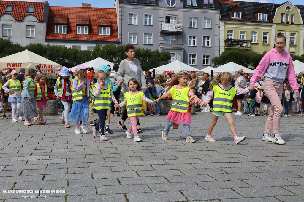 Łączący Pokolenia Polonez