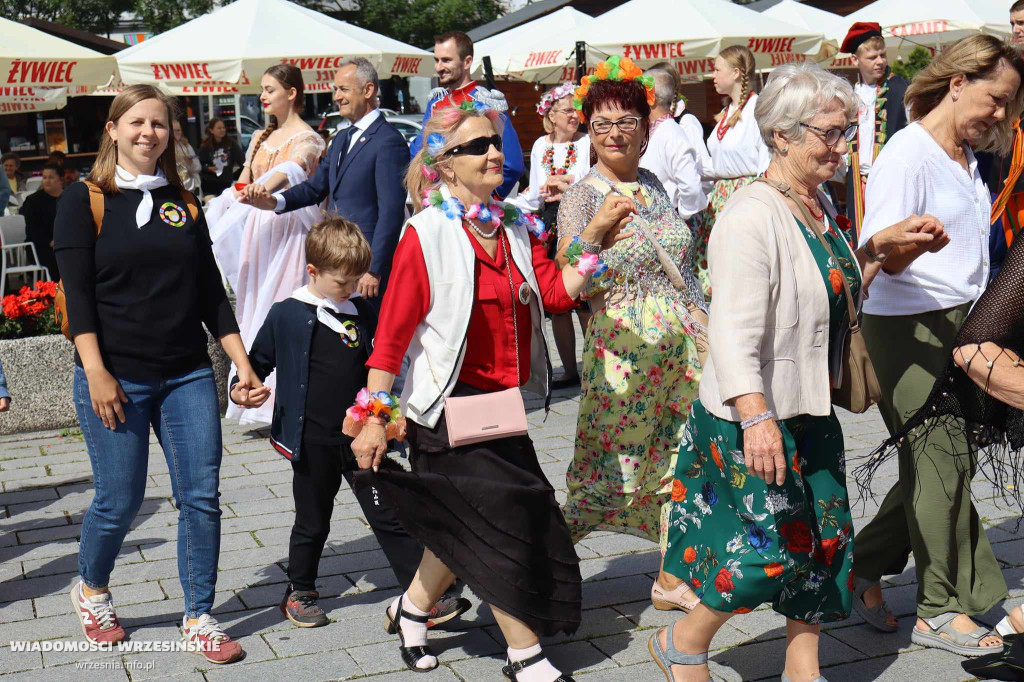 Łączący Pokolenia Polonez