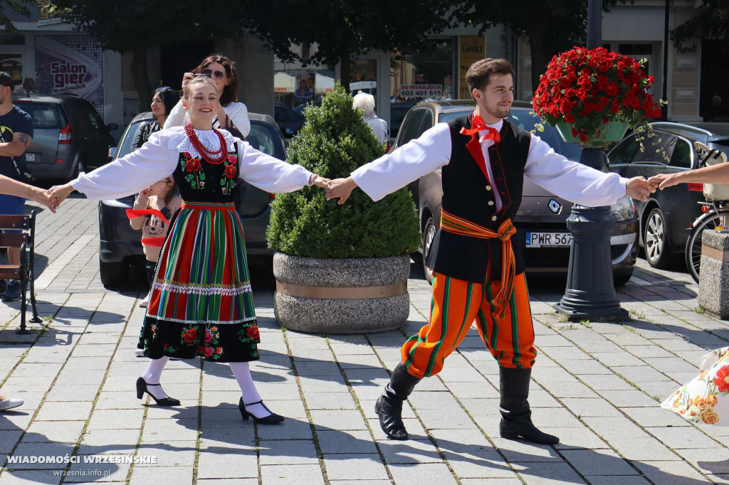 Łączący Pokolenia Polonez