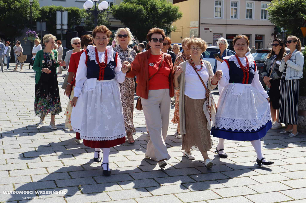 Łączący Pokolenia Polonez