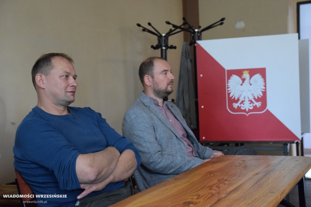 Zebranie wiejskie w Strzyżewie