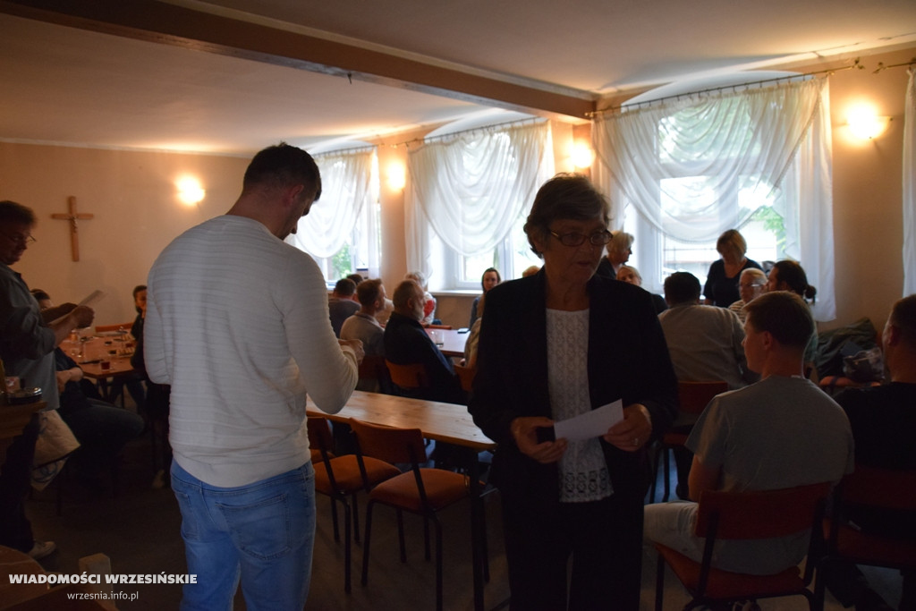 Zebranie wiejskie w Strzyżewie