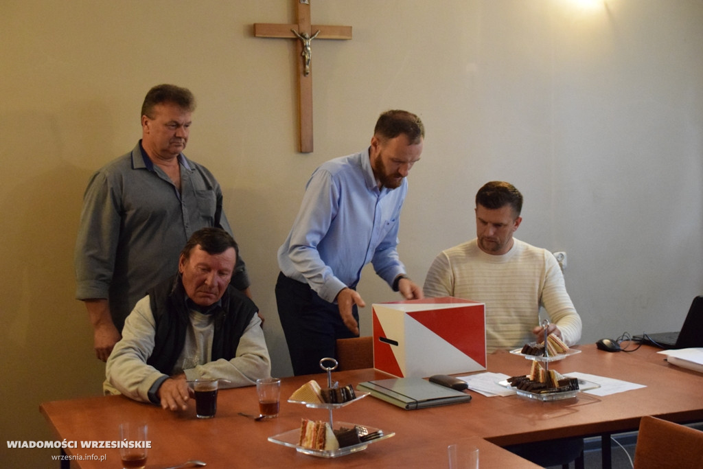 Zebranie wiejskie w Strzyżewie