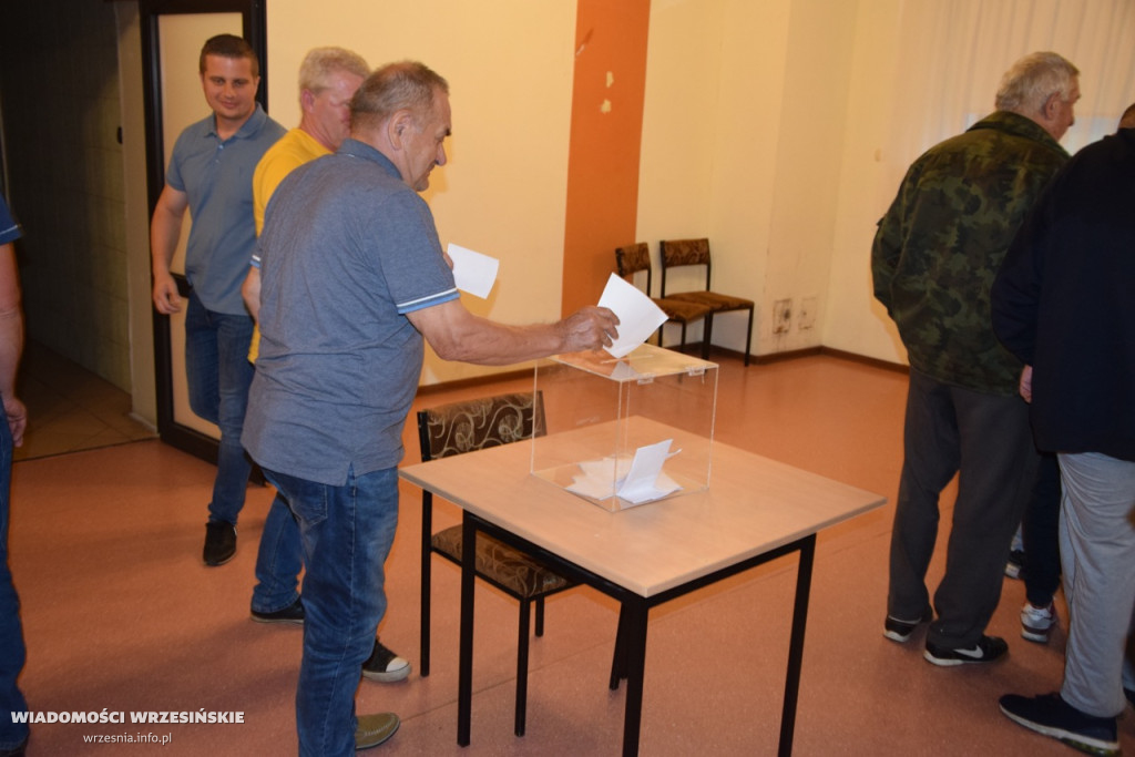 Zebranie wiejskie we Wszemborzu