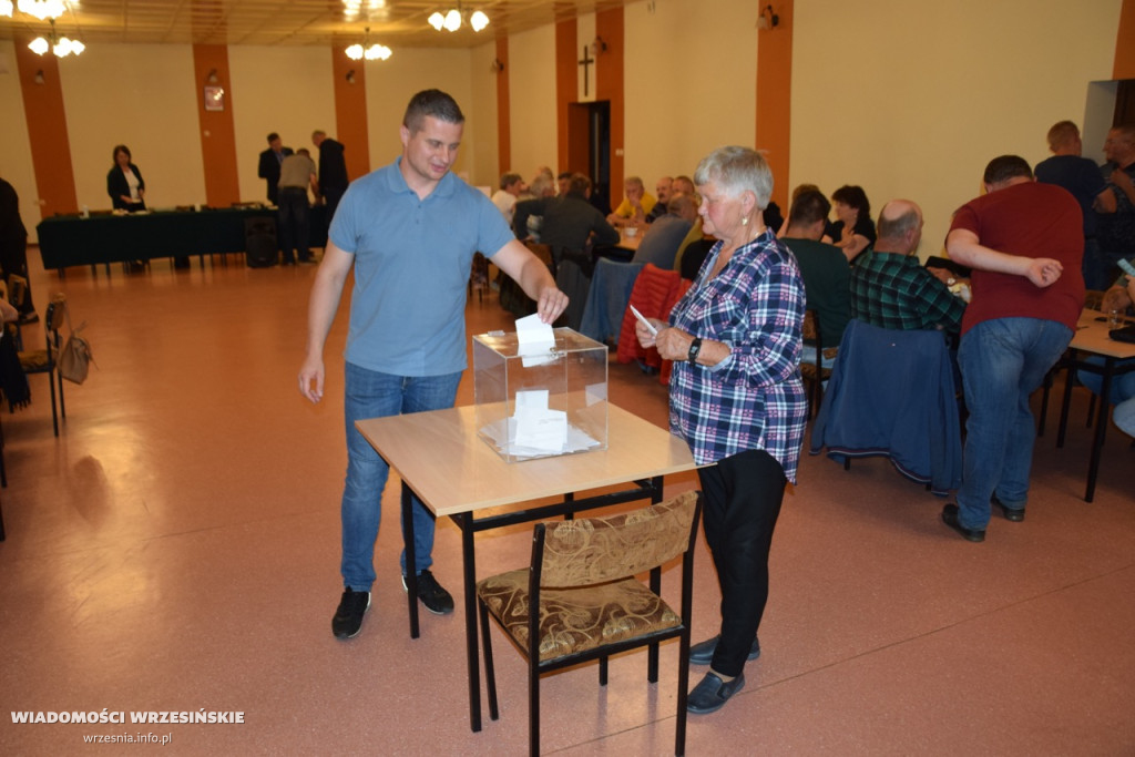 Zebranie wiejskie we Wszemborzu