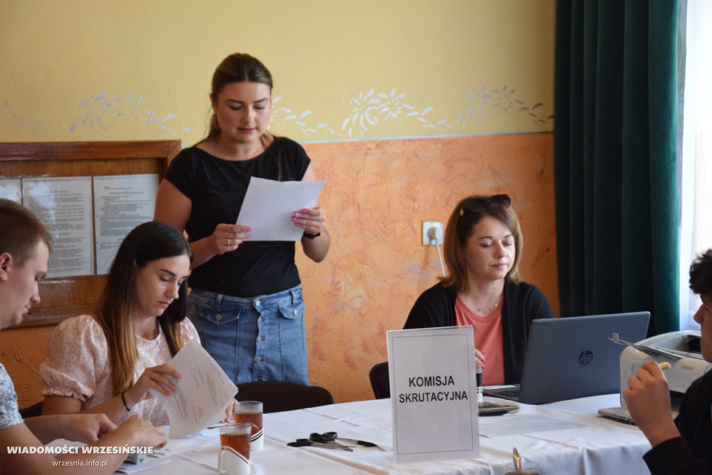 Zebranie wiejskie w Cieślach Małych