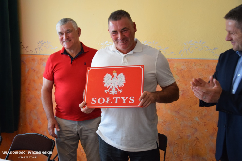 Zebranie wiejskie w Cieślach Małych