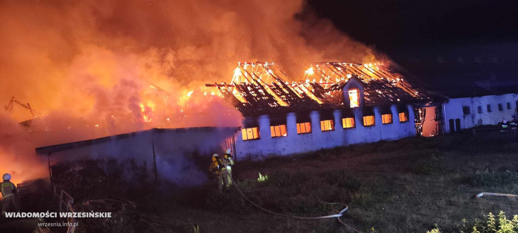 Ogromny pożar. Stodoła spłonęła doszczętnie FOTO