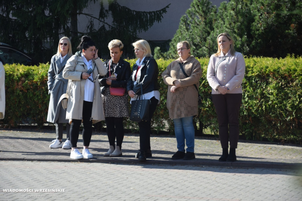 Ślubowanie pierwszoklasistów ZSTiO