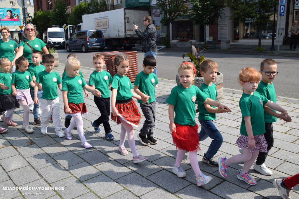 Kolorowy polonez WUTW