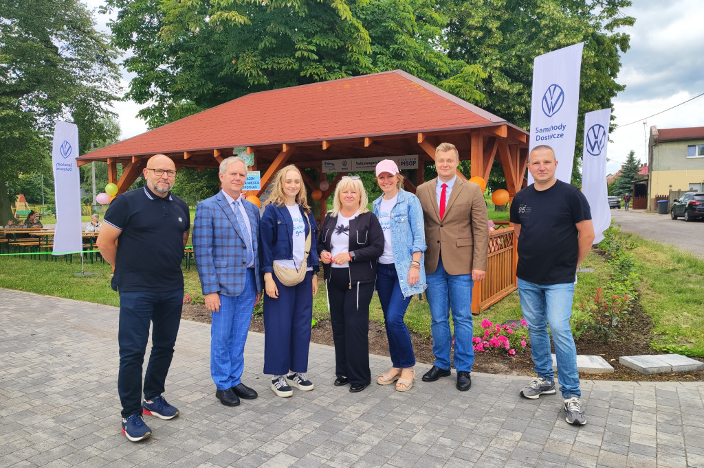 Wiejska świetlica pod gołym niebem już gotowa!