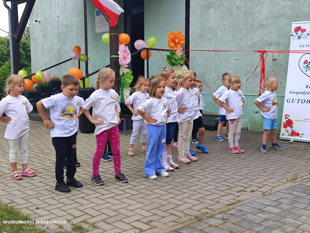Wiejska świetlica pod gołym niebem już gotowa!