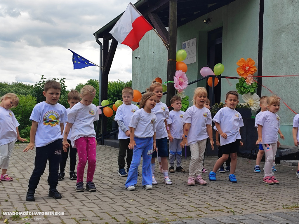 Wiejska świetlica pod gołym niebem już gotowa!