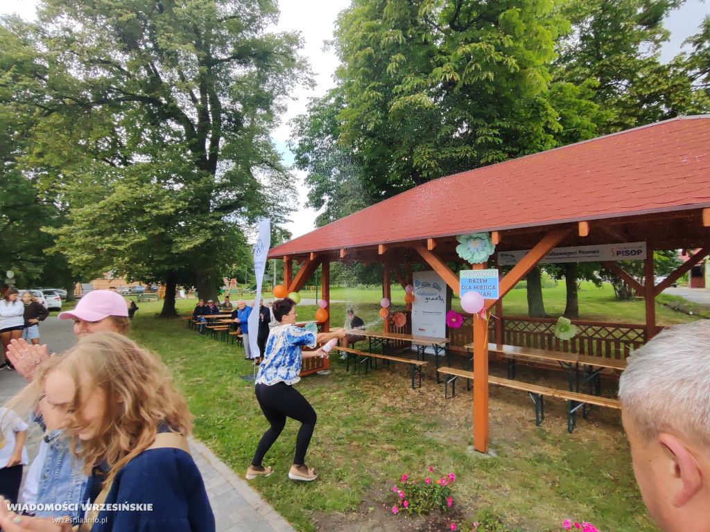 Wiejska świetlica pod gołym niebem już gotowa!