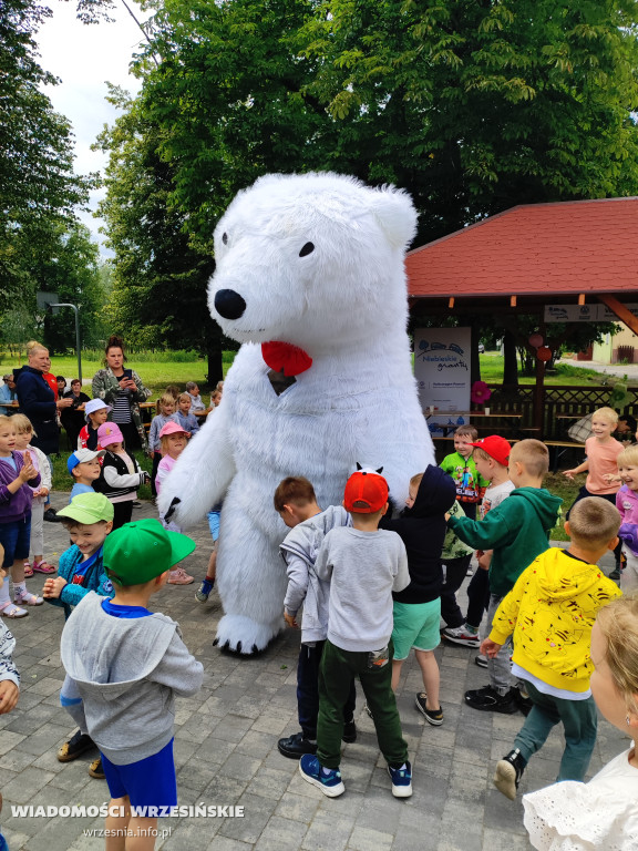 Wiejska świetlica pod gołym niebem już gotowa!