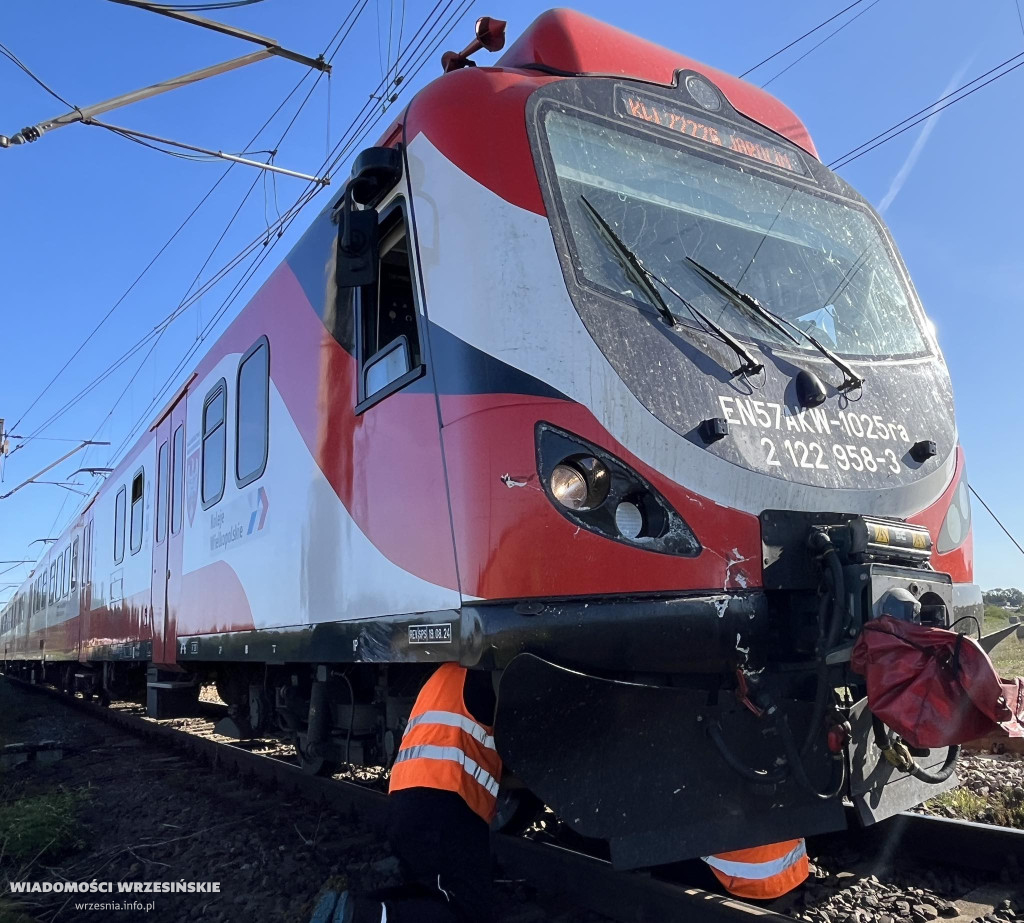 28-latek zginął z zderzeniu z pociągiem [FOTO]